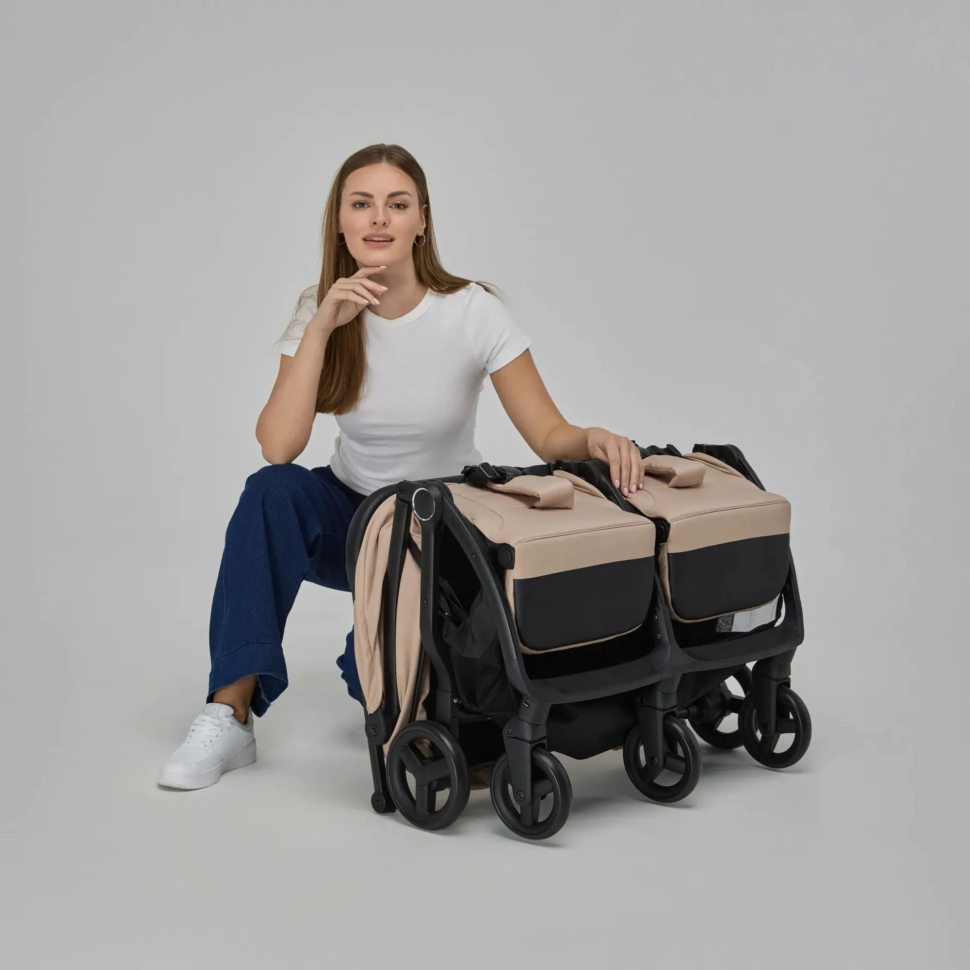 Прогулянкова коляска для двійні Adamex Alto Beige