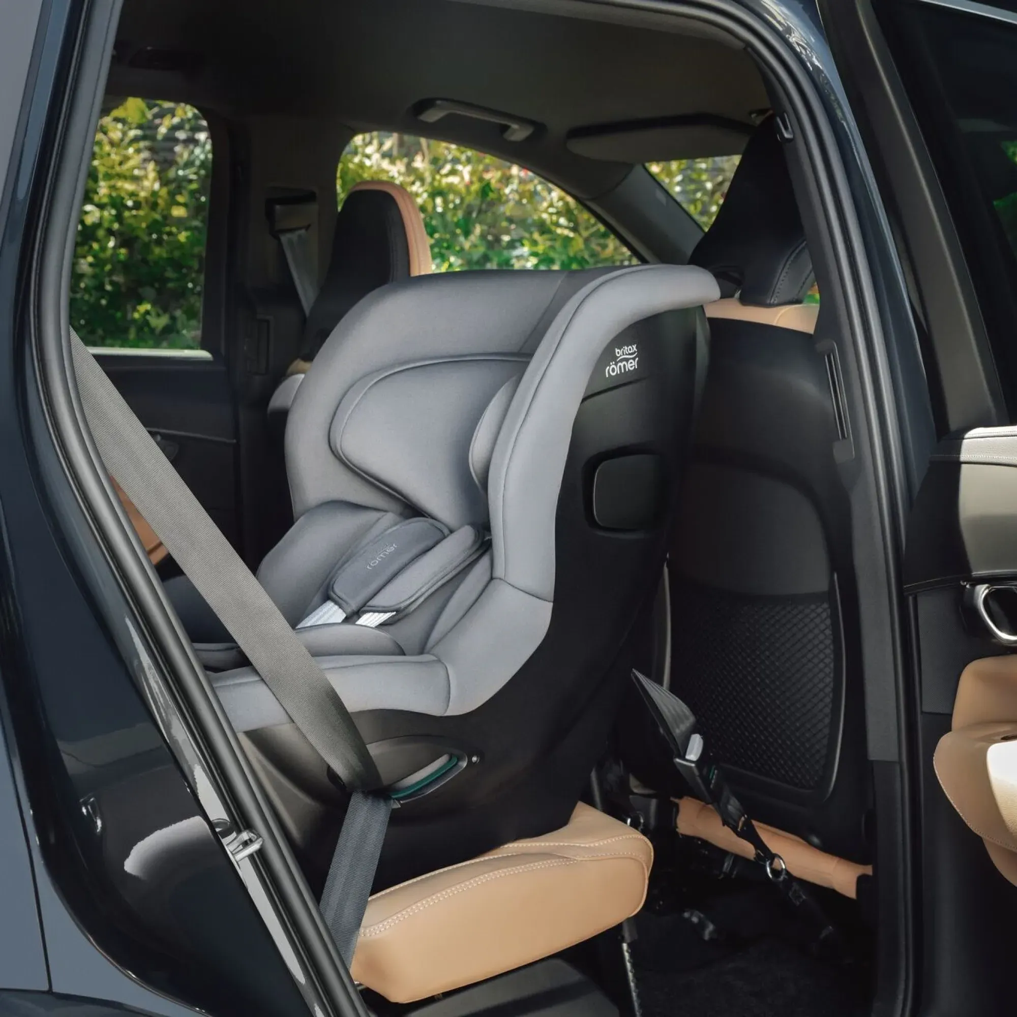 Автокрісло Britax-Romer Safe-Way M Midnight Grey