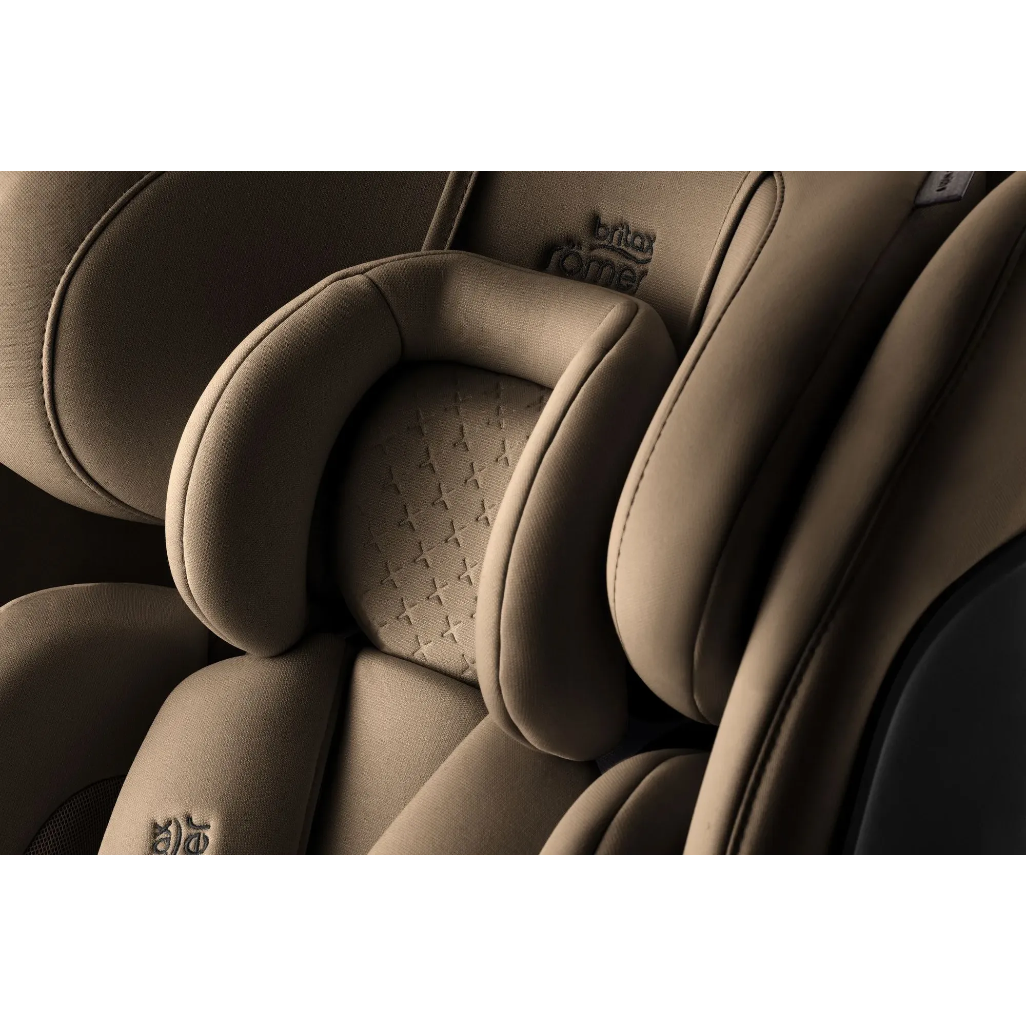 Автокрісло Britax-Romer Swivel-Grow Max Air Warm Caramel