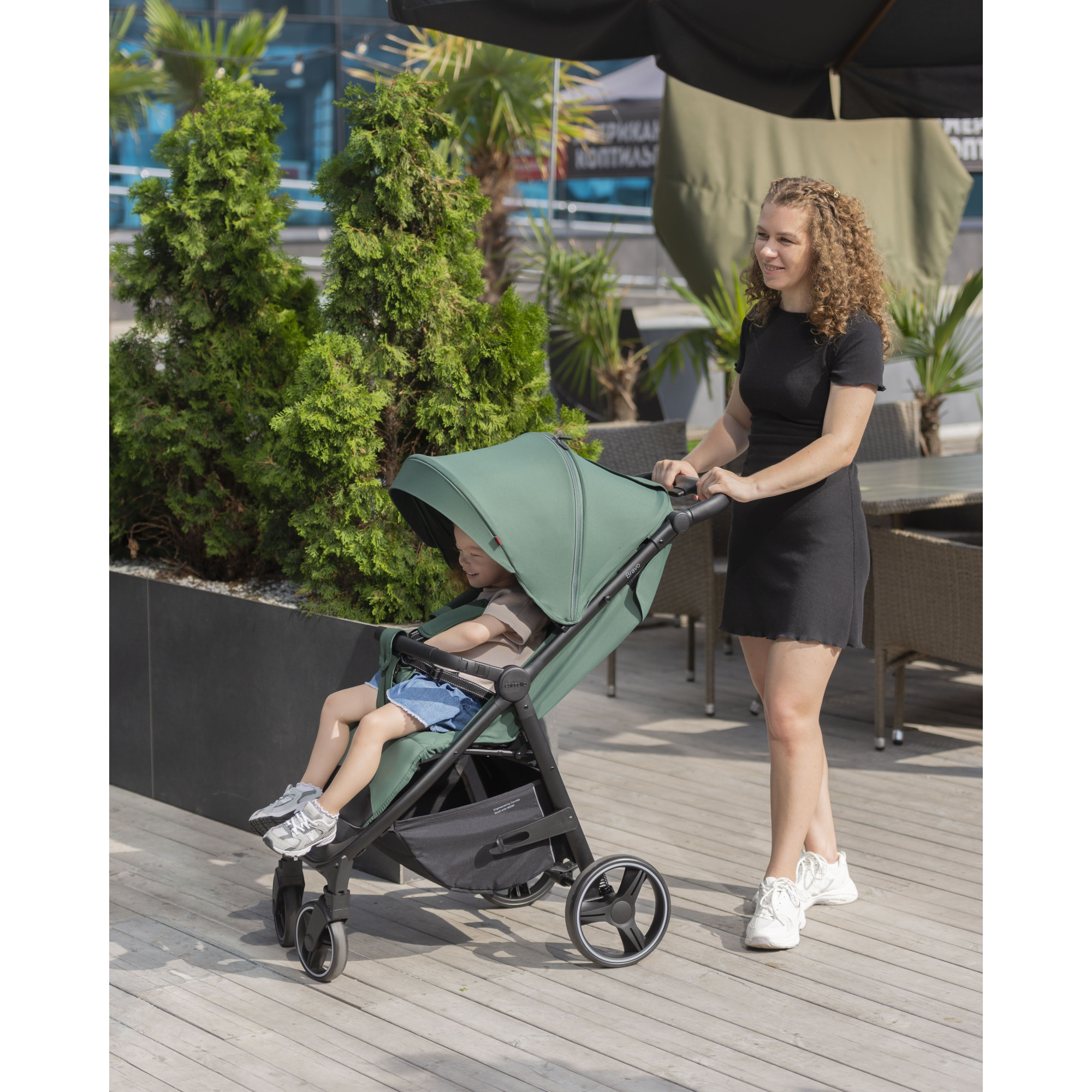 Прогулянкова коляска Carrello Bravo CRL-8512 BF Amber Orange