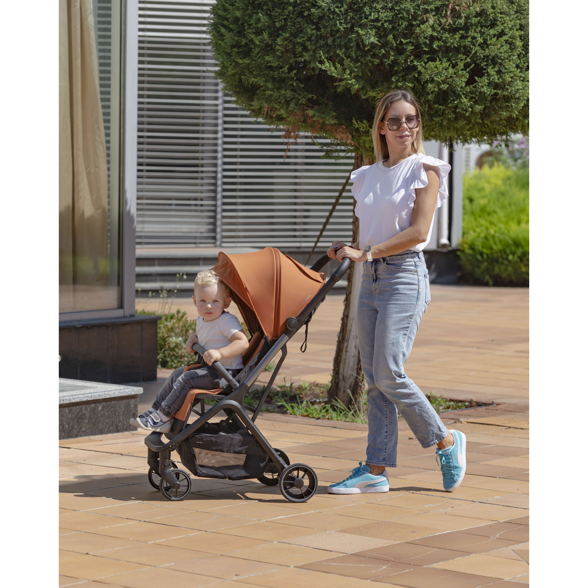Прогулянкова коляска Carrello Nova CRL-5521 Coral Black