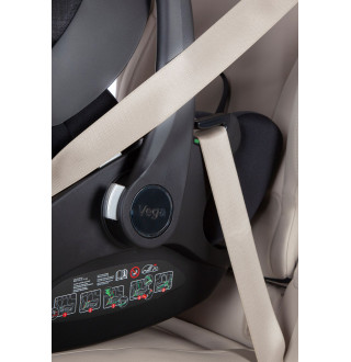 Автокрісло Carrello Vega CRL-14101 Absolute Black i-Size