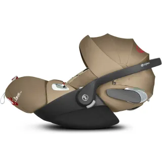 Автокрісло Cybex Cloud T i-Size by Karolina Kurkova One Love