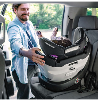 Автокрісло Evenflo Gold SensorSafe Revolve 360 LX Onyx Black