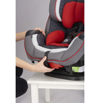 Автокрісло Evenflo Symphony DLX Hartford Red