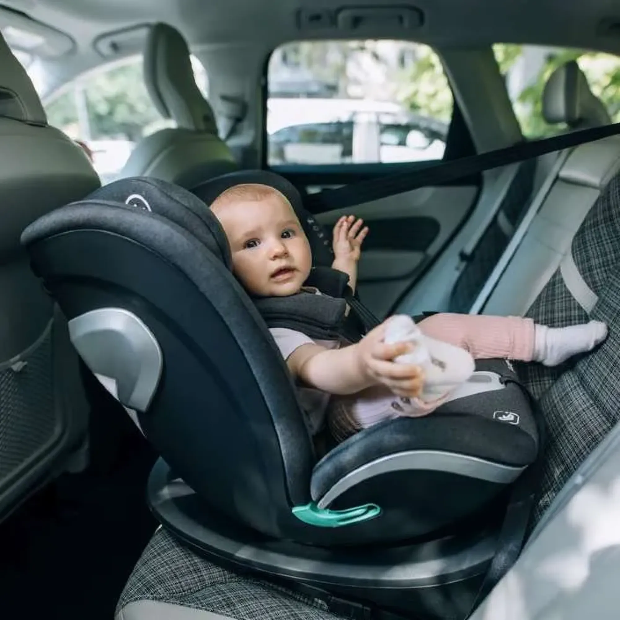 Автокрісло FreeON Opal Dark Grey