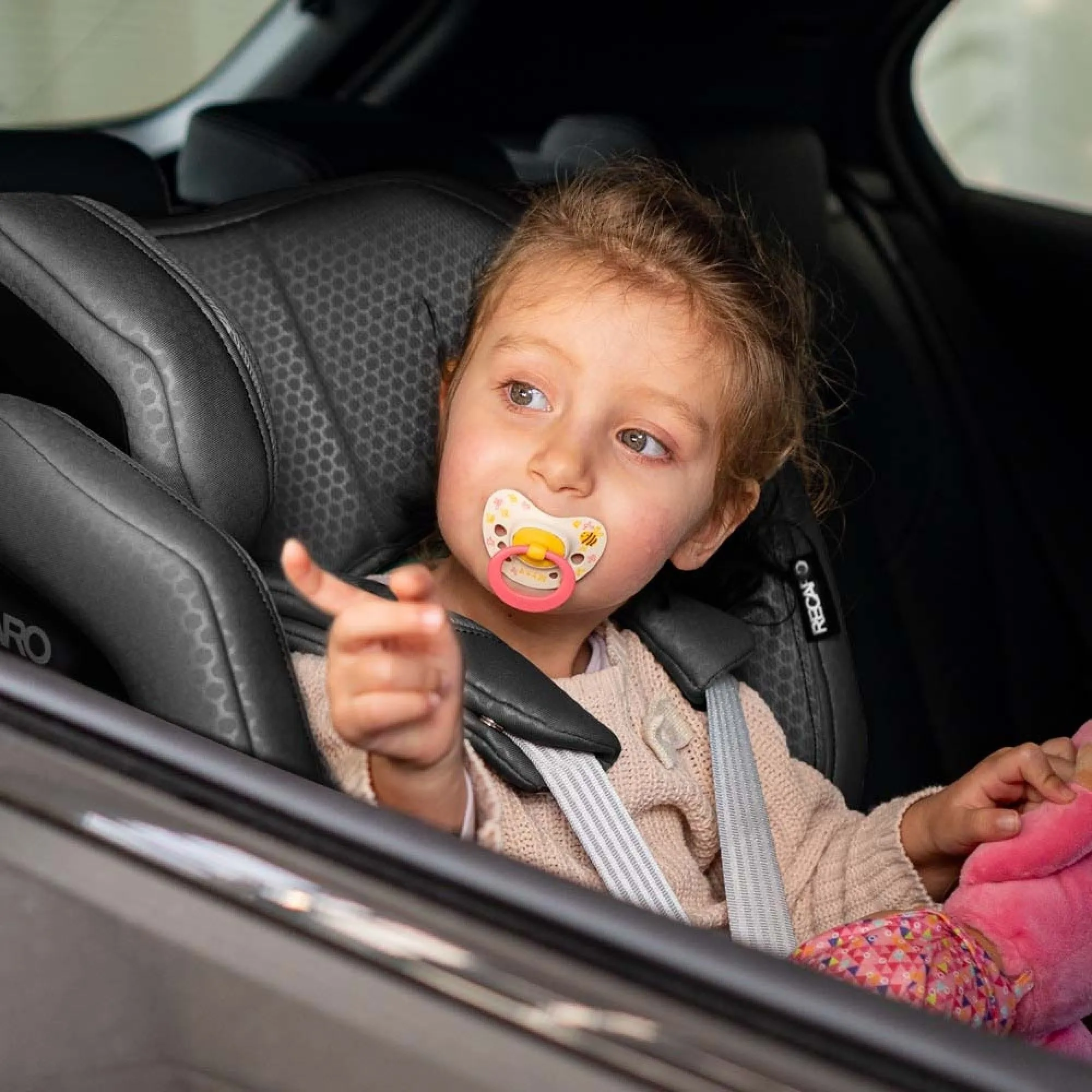 Автокрісло Recaro Xenon 1 KID Gallant Grey