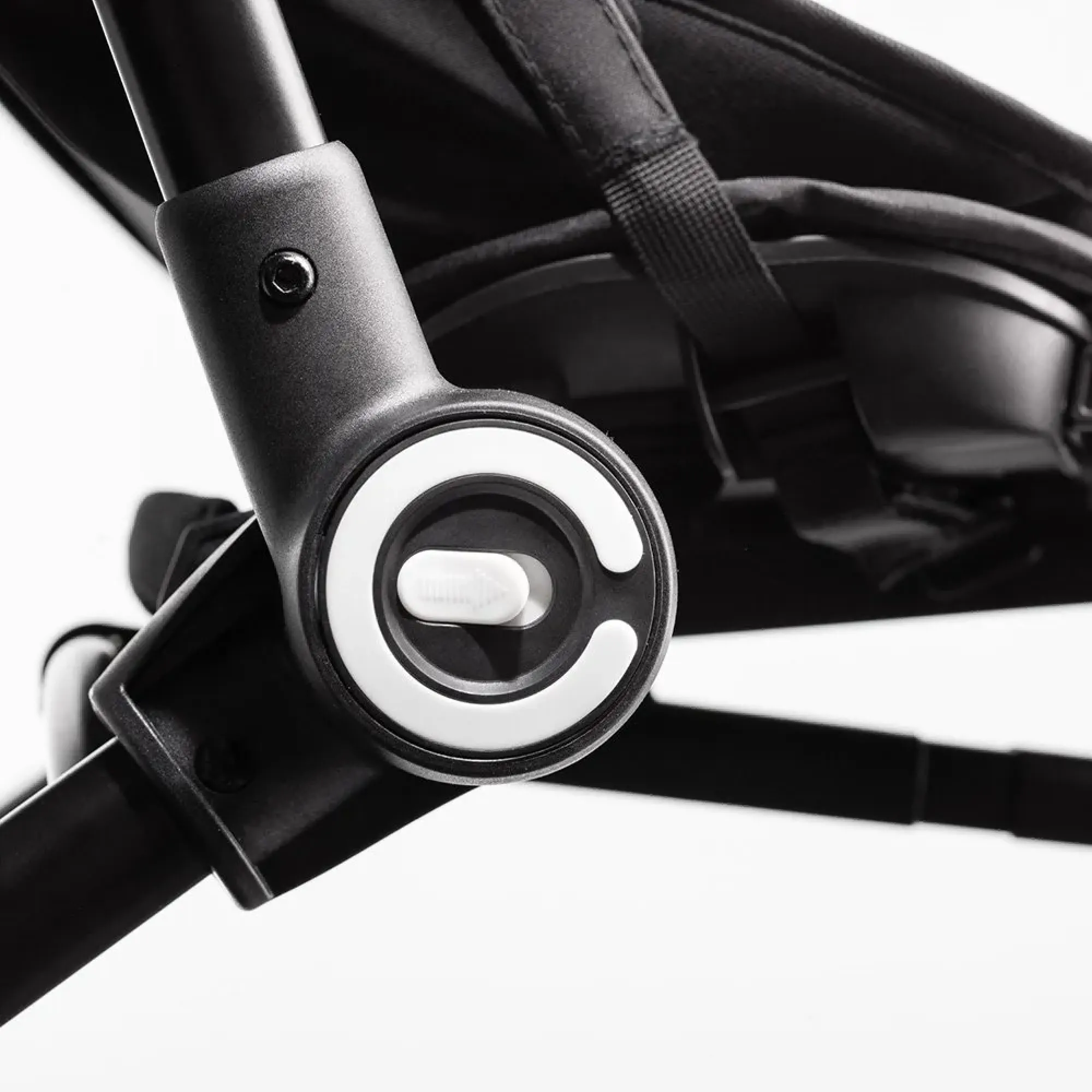 Коляска-велосипед smarTrike Traveler Black