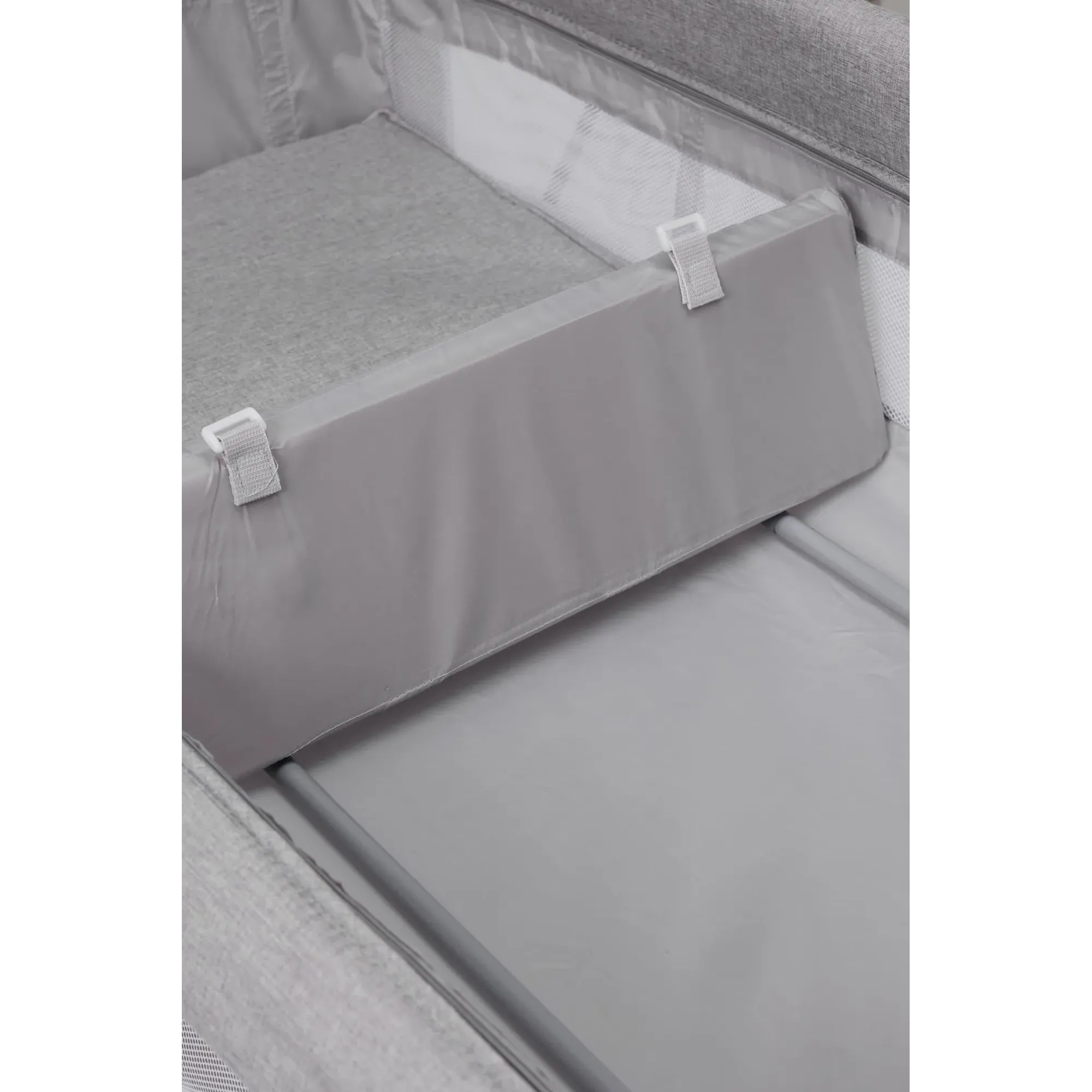 Ліжко-манеж дитяче з другим ярусом та пеленатором Velano Tino Light Grey