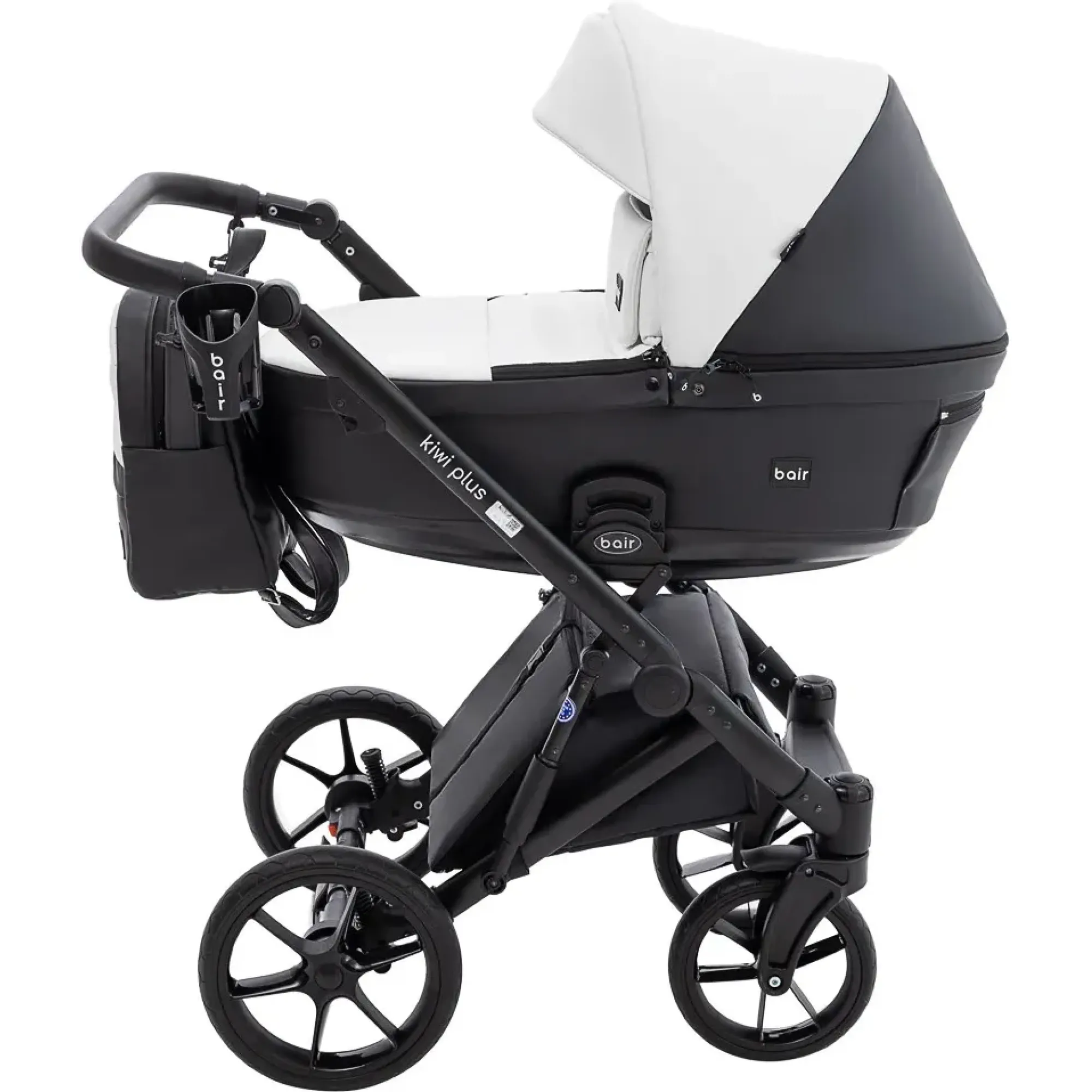 Коляска 2 в 1 Bair Kiwi Plus ECO BKP-51/15 білий / чорний