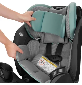Автокрісло Evenflo EveryStage LX Nova з мех. дотягуванням ременів