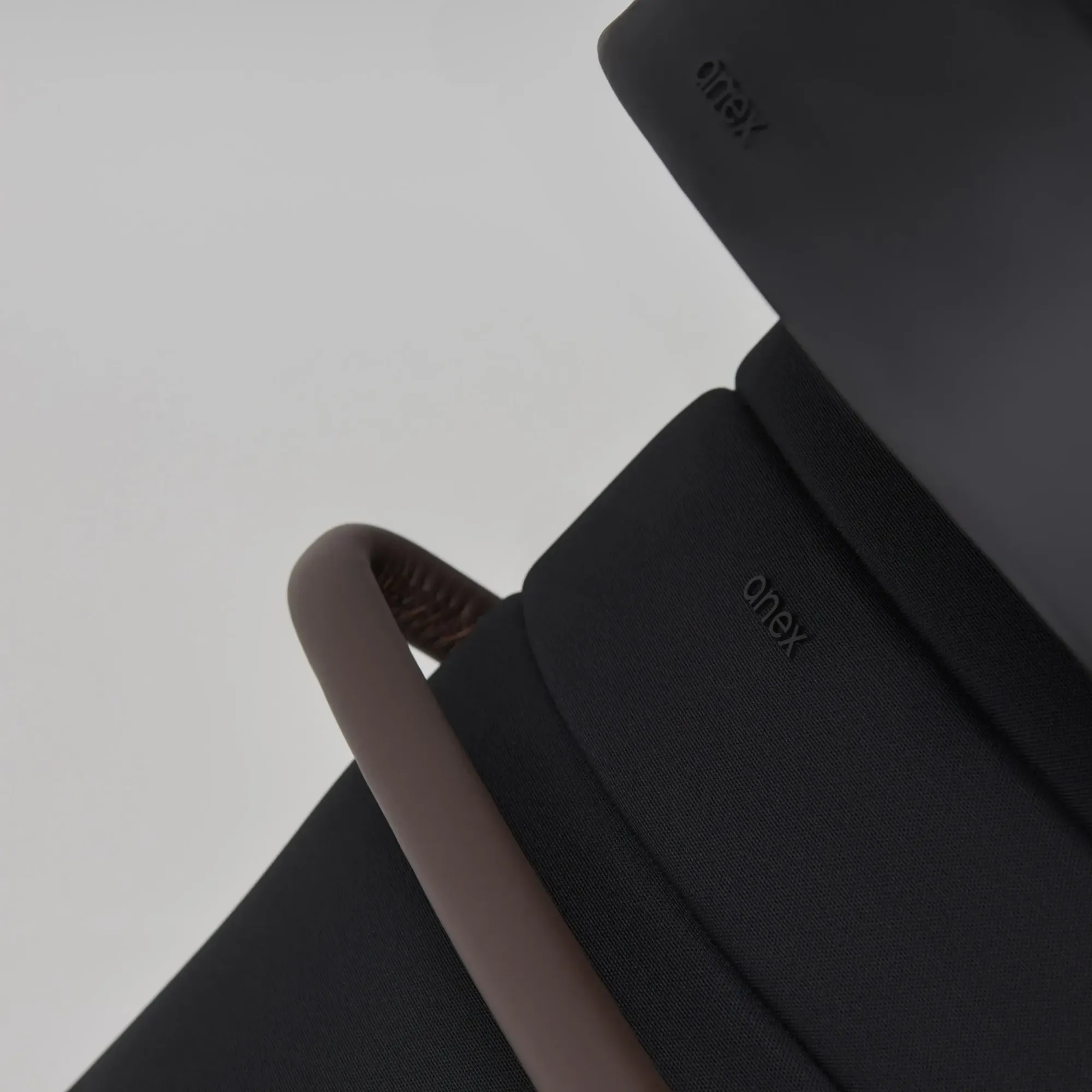 Чохол для ніг Anex IQ Black