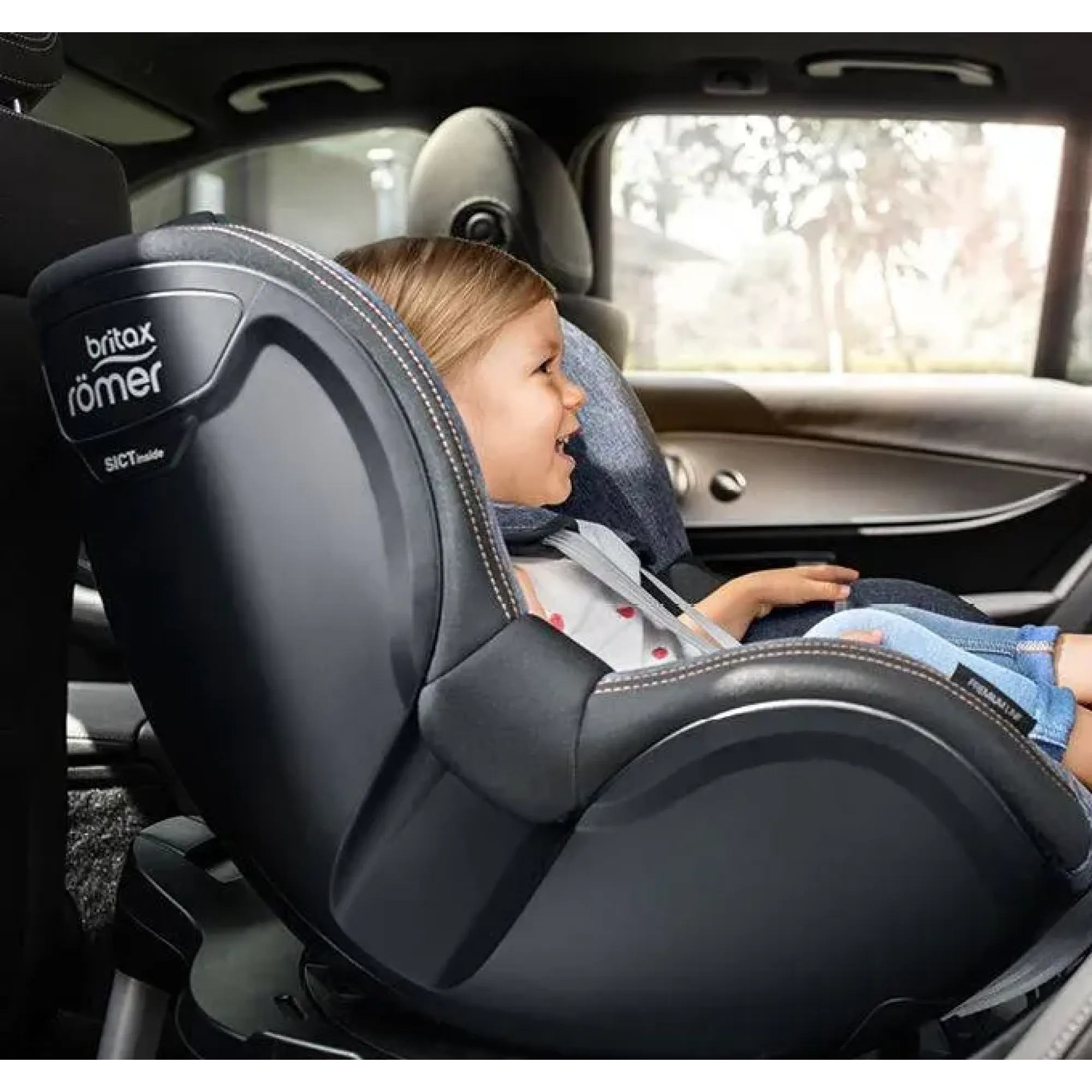 Автокрісло Britax-Romer Dualfix M i-Size Cosmos Black