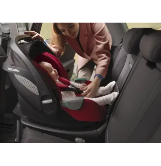 Автокресло Recaro Avan Iron Red