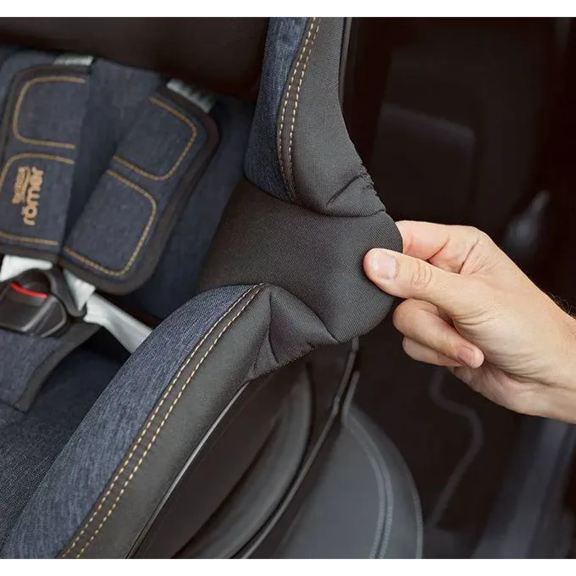 Автокрісло Britax-Romer Dualfix M i-Size Fire Red