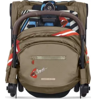 Прогулянкова коляска Cybex Coya by Karolina Kurkova One Love