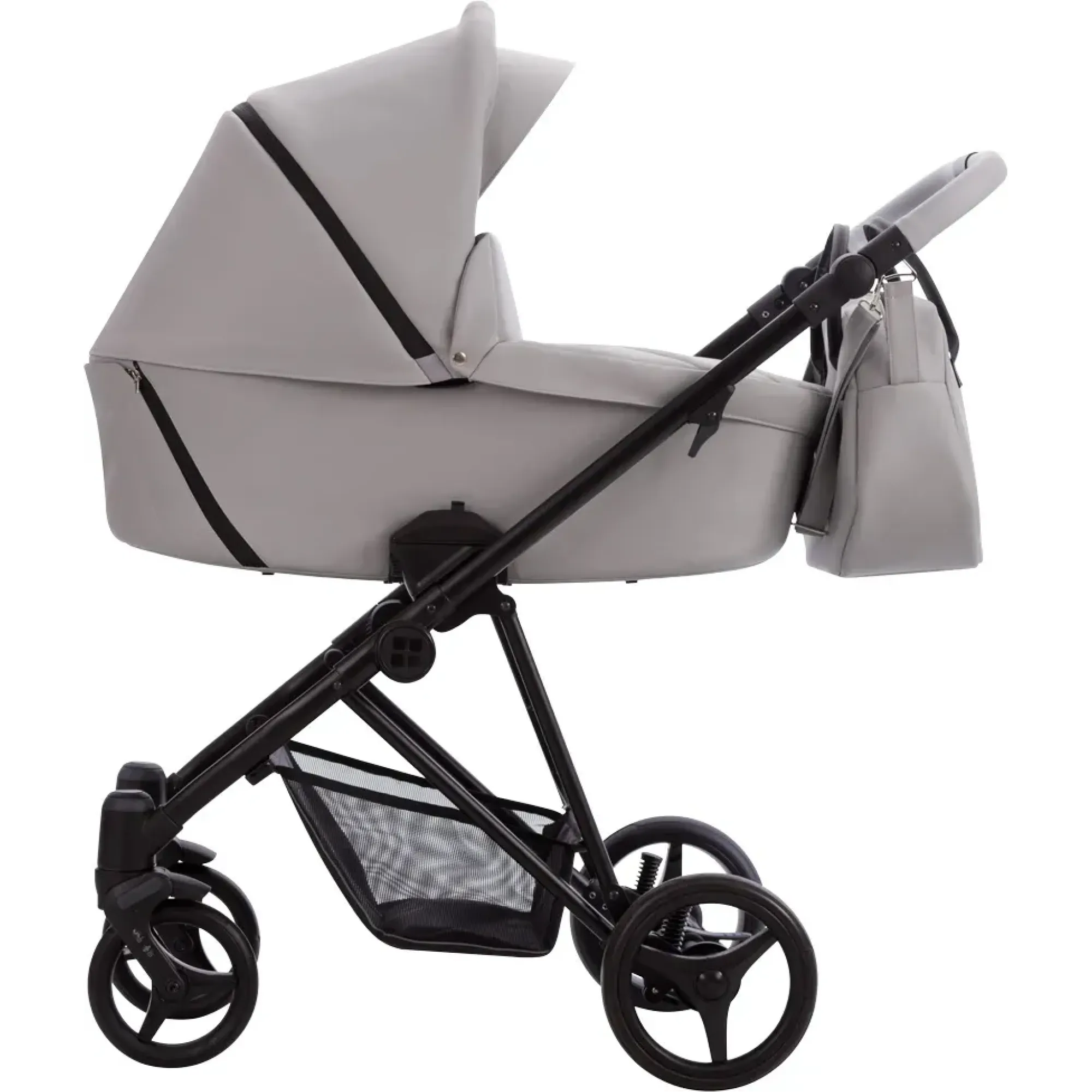 Коляска 2в1 Bebetto Yoddi Pro 02