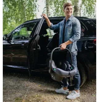Автокрісло Espiro Pi 110 Black (без адаптерів)
