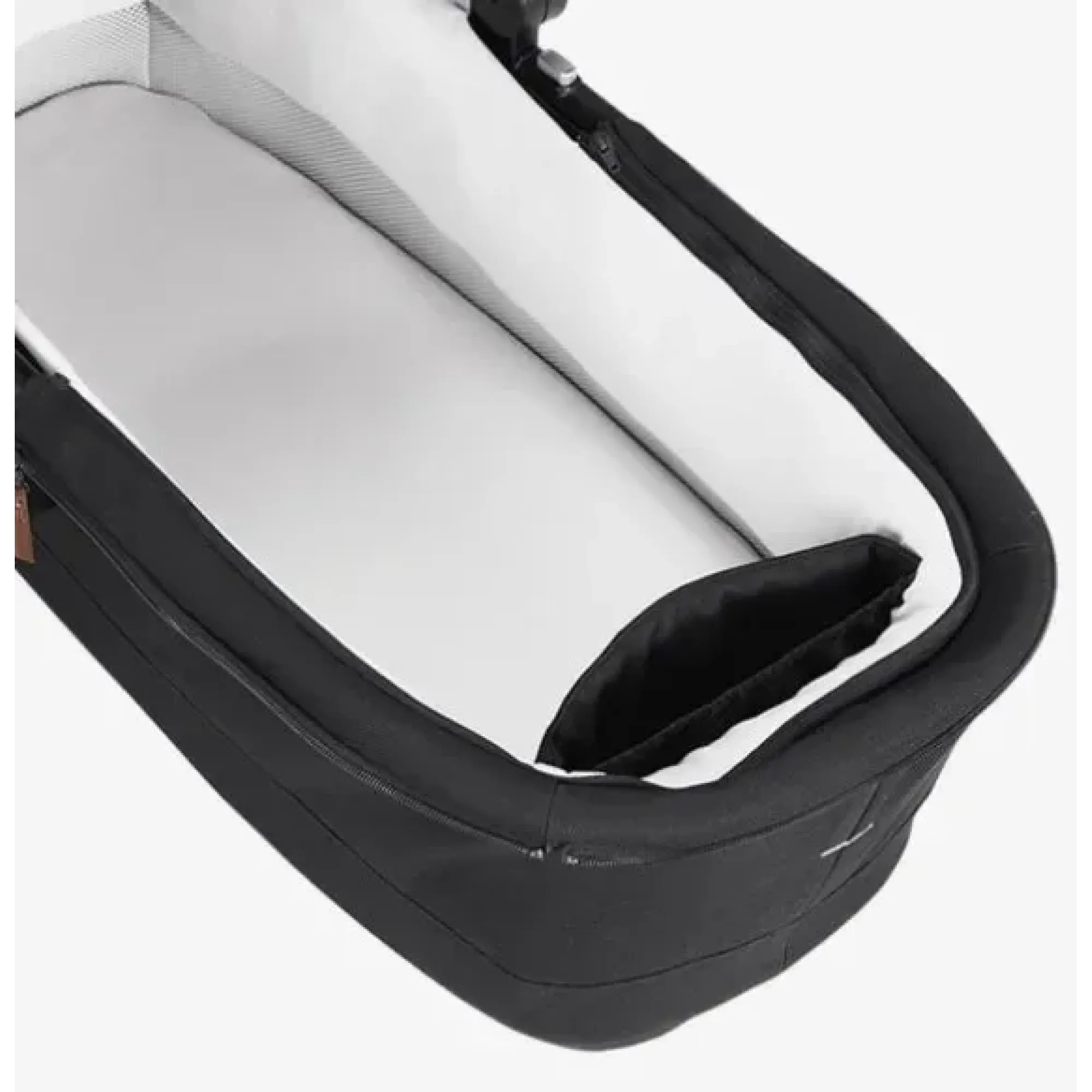 Коляска 2в1 Nuna Triv Ebony