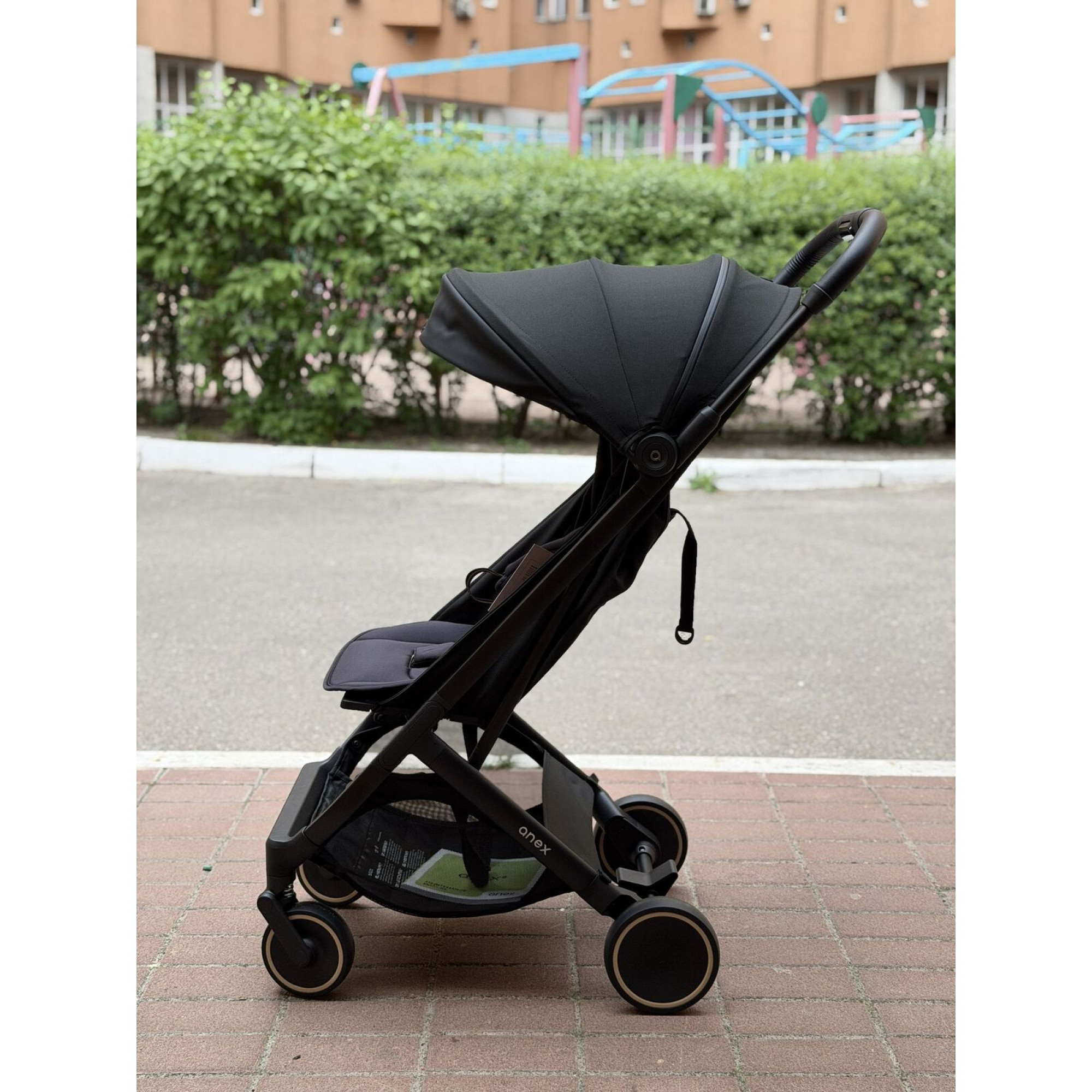 Живі фото 1 Прогулянкова коляска Anex Air-X² Nero