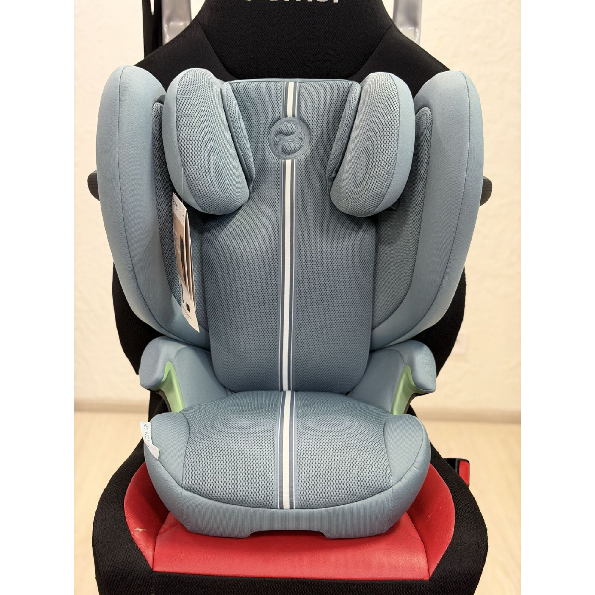 Живі фото 1 Автокрісло Cybex Solution G2 Plus Stormy Blue